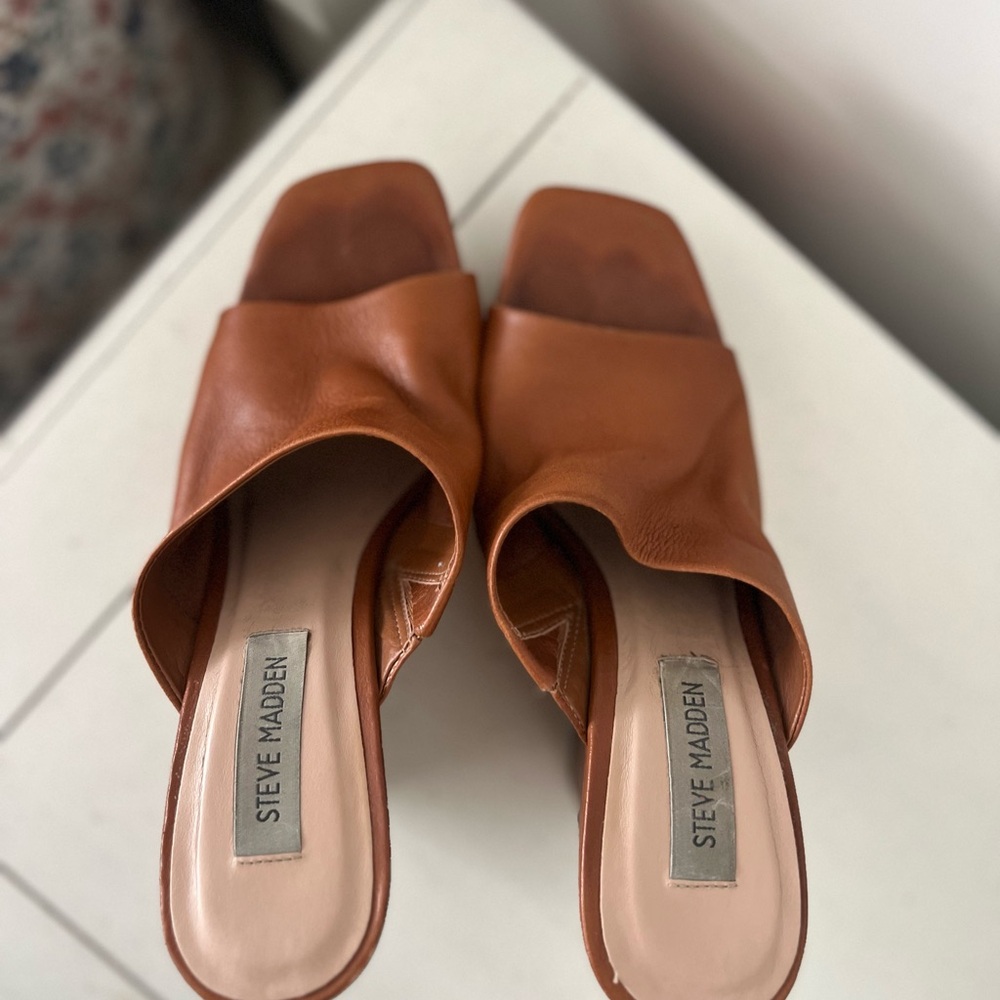 Steve Madden Leather Wedge Mules - Picture 5 of 5